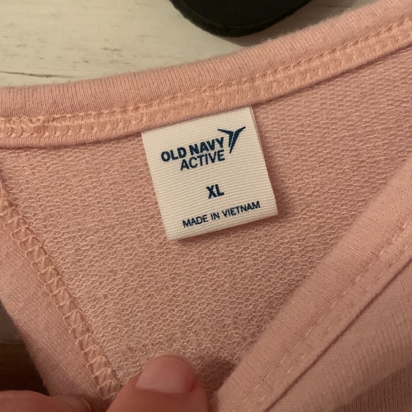 Light pink old navy active long sleeve top! - Picture 2 of 4